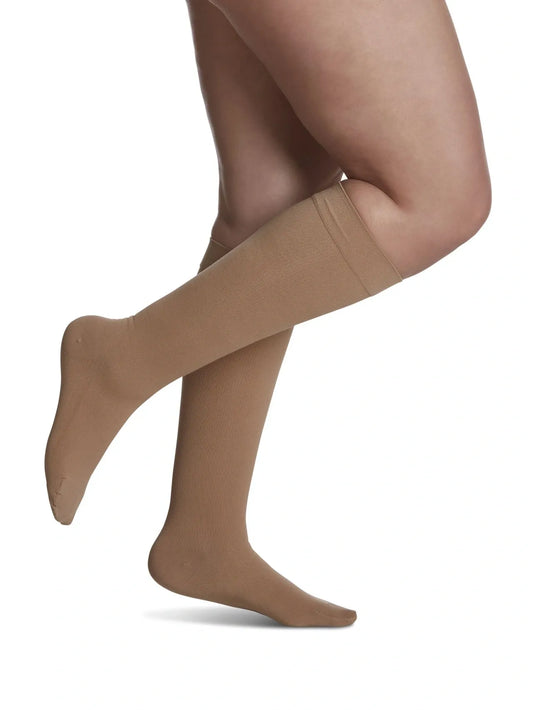Women's Essential Cotton CI.2 Calf Closed Toe - Beige